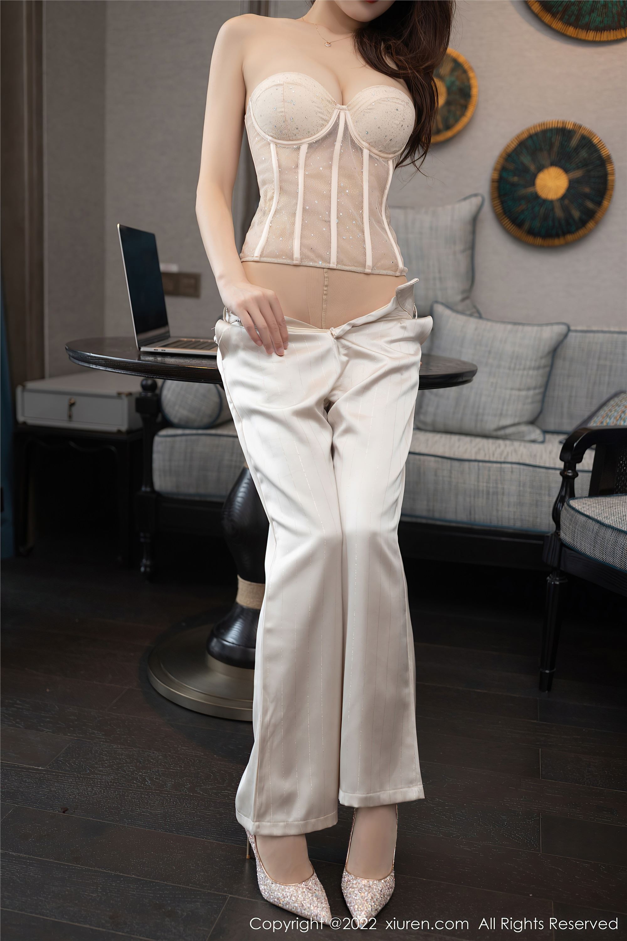 Xiuren秀人网 2022.09.15 NO.5594 陆萱萱